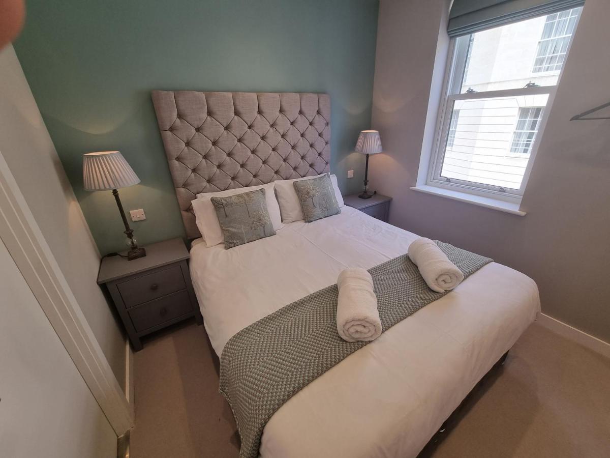 The Hastings, Lower Borough Walls Бат Экстерьер фото